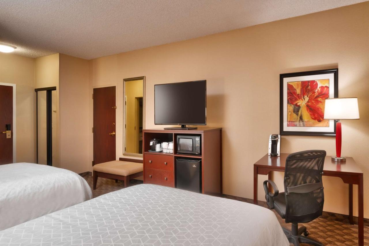 Queen Room with Two Queen Beds at Best Western Downtown Phoenix
