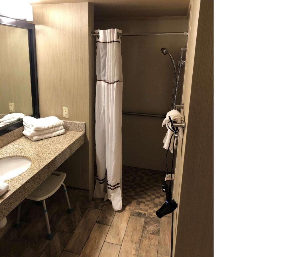 King Suite - Non-Smoking at Best Western Ramkota Hotel