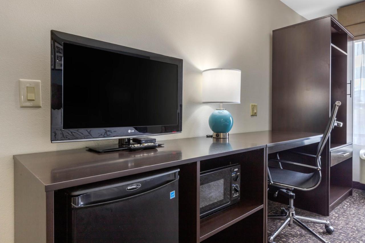 | Sleep Inn & Suites Johnson City