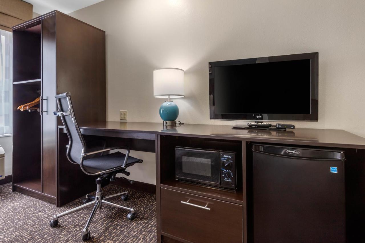 | Sleep Inn & Suites Johnson City