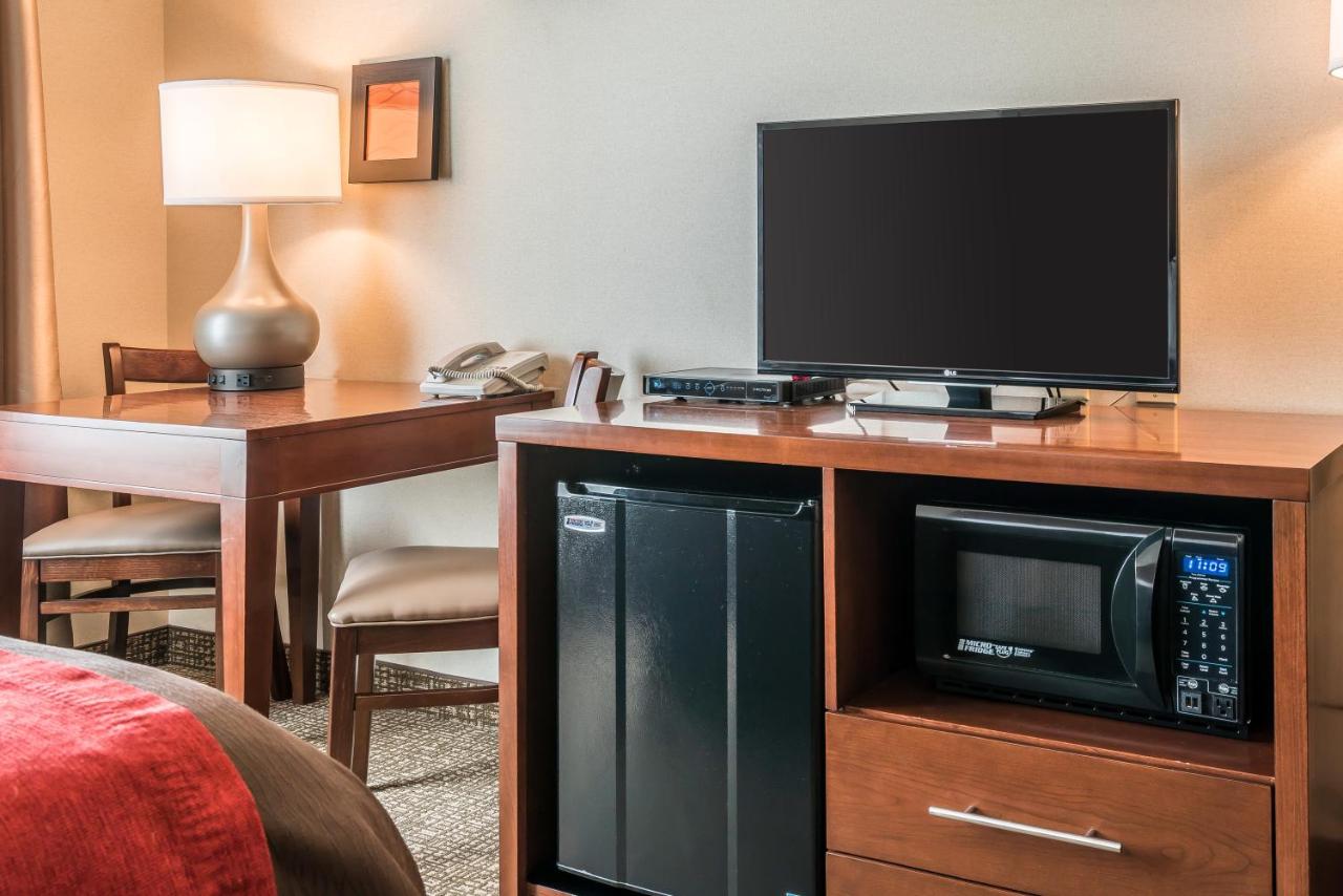 Queen Room with Two Queen Beds - Non-Smoking at Comfort Inn & Suites Hermiston South