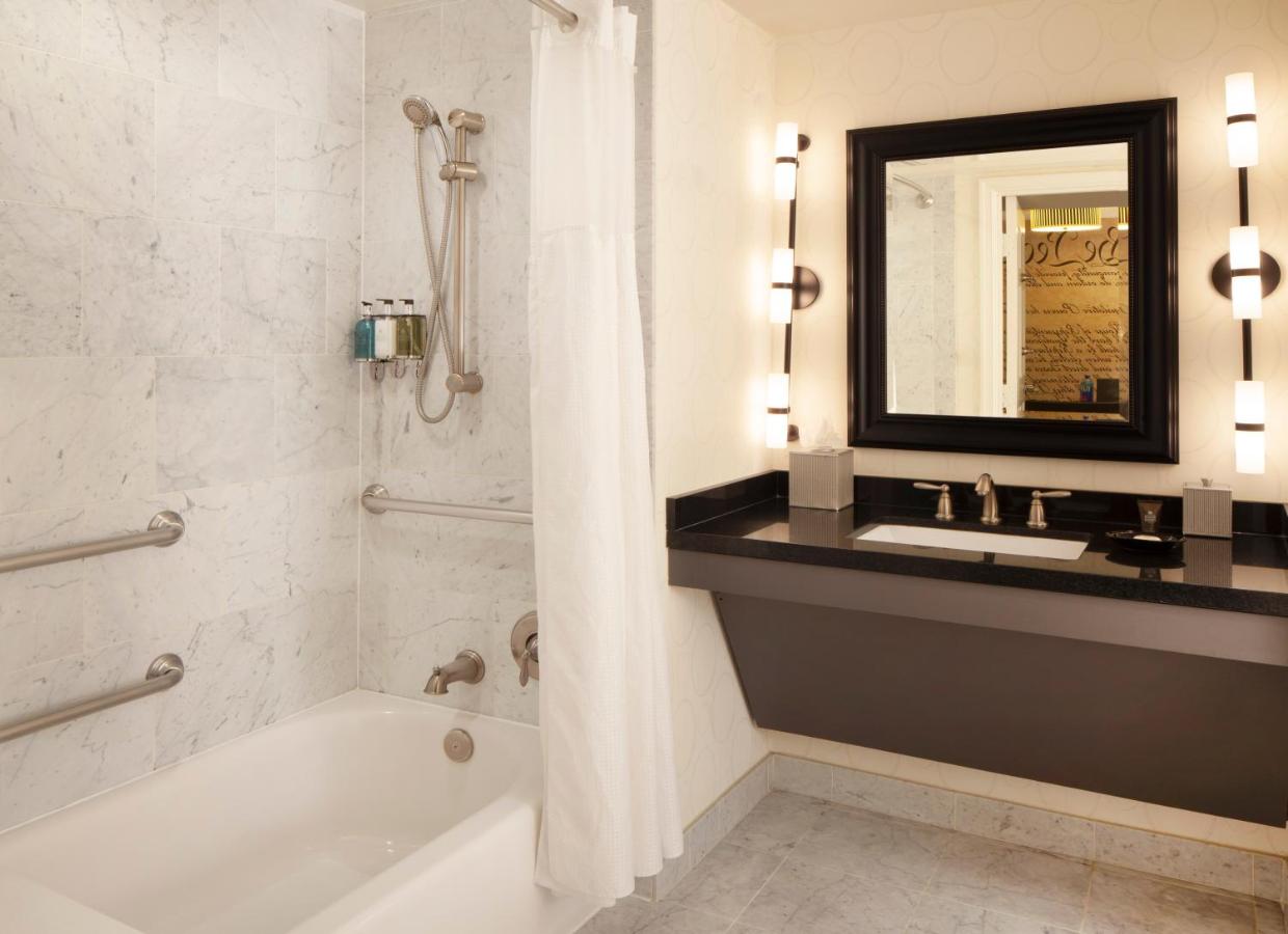 | Melrose Georgetown Hotel