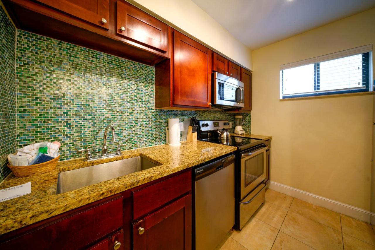 King Suite with Ocean View at La Costa Beach Club