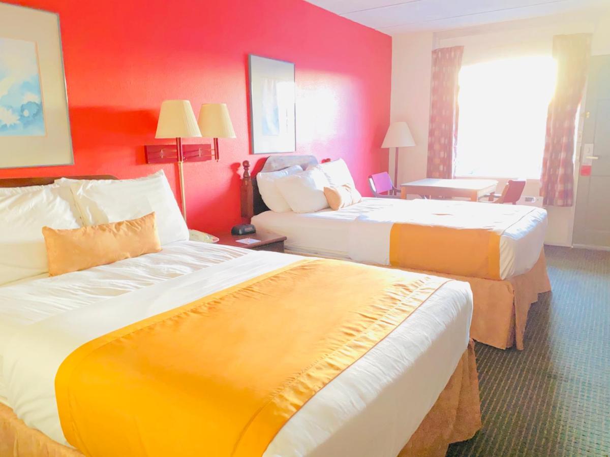Double Room with Two Double Beds - Non-Smoking at Ramada by Wyndham Walterboro