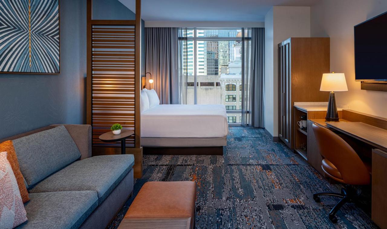 Superior King Room at Hyatt Place Tampa Downtown