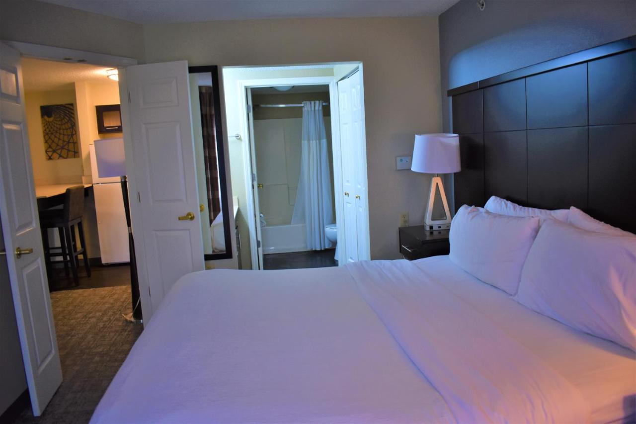 | Staybridge Suites Cranbury - South Brunswick, an IHG Hotel