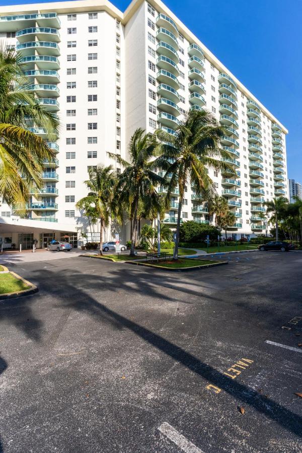  | Sunny Isles Ocean Reserve Superb Condo Apartments