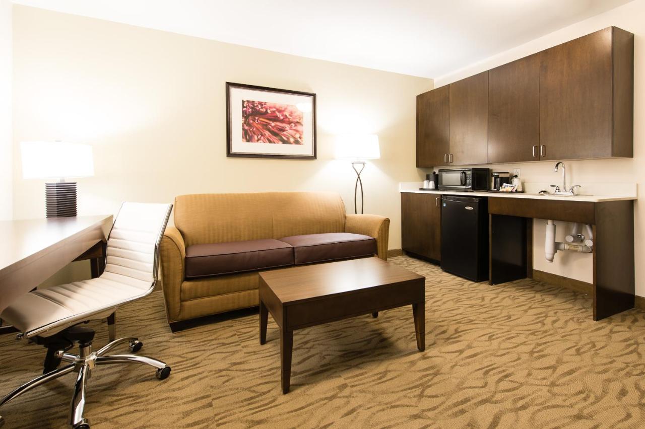 Suite - Hearing Accessible - Non-Smoking at Holiday Inn Express & Suites Aiken by IHG
