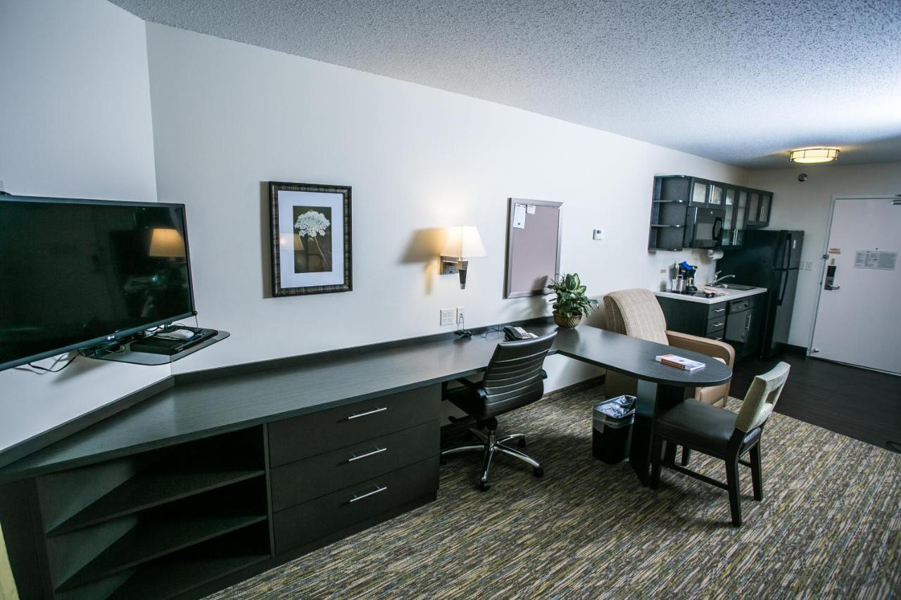 Suite with Two Double Beds - Hearing Accessible at Candlewood Suites Fargo-N. Dakota State University, an IHG Hotel