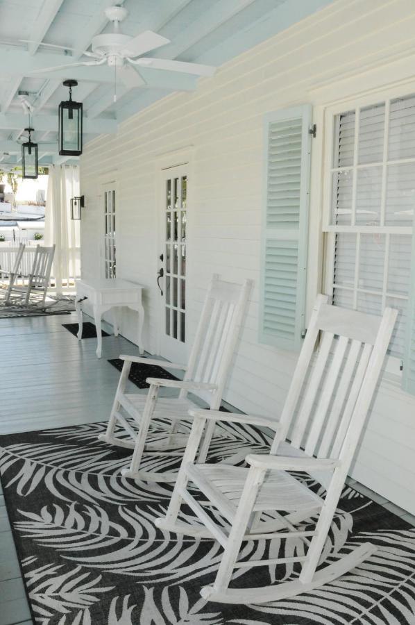  | The Porch on Frances Inn - Adults Exclusive