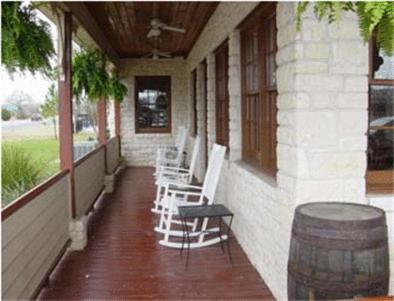 | Fredericksburg Hill Country Hotel