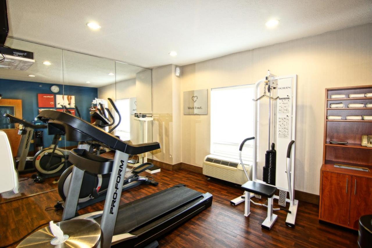 | Comfort Suites Near University