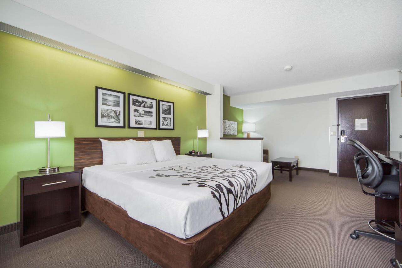 | Sleep Inn & Suites Columbus