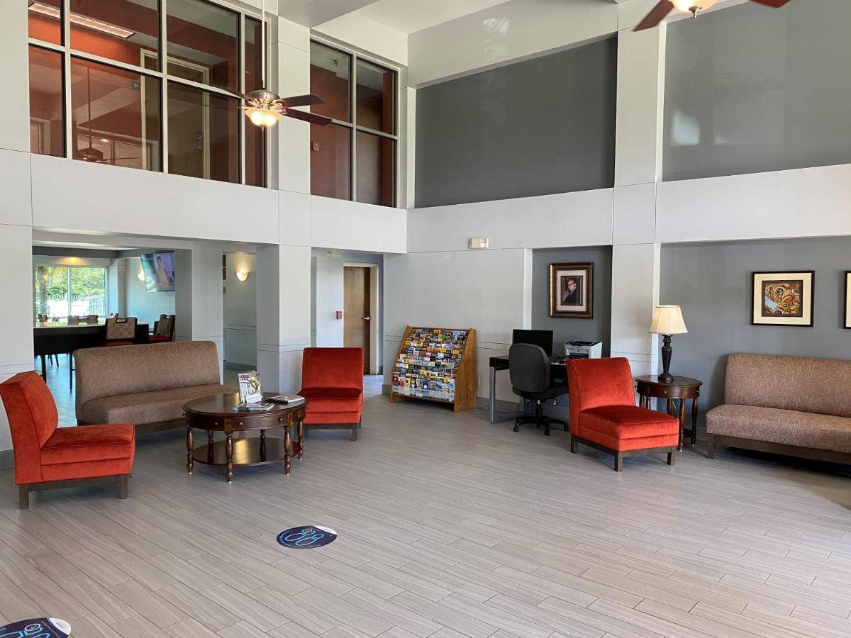 | Ramada by Wyndham Luling