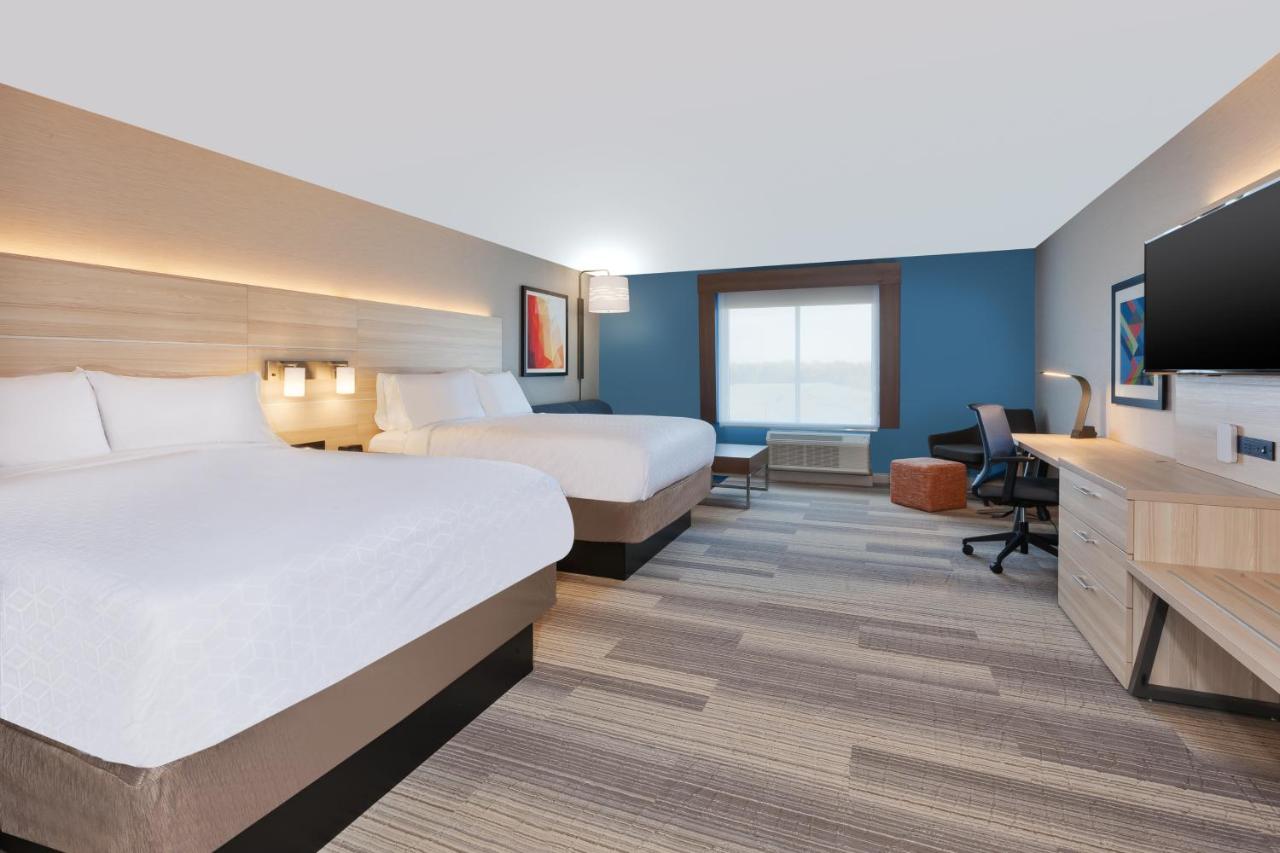 Queen Room with Two Queen Beds - Non-Smoking at Holiday Inn Express & Suites Wooster by IHG