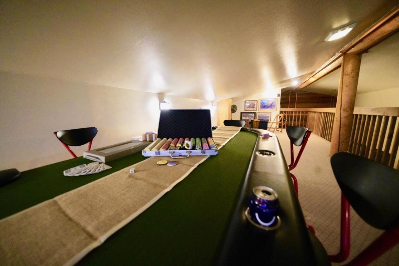 | Flat Fish Lodge B&B and Event Center
