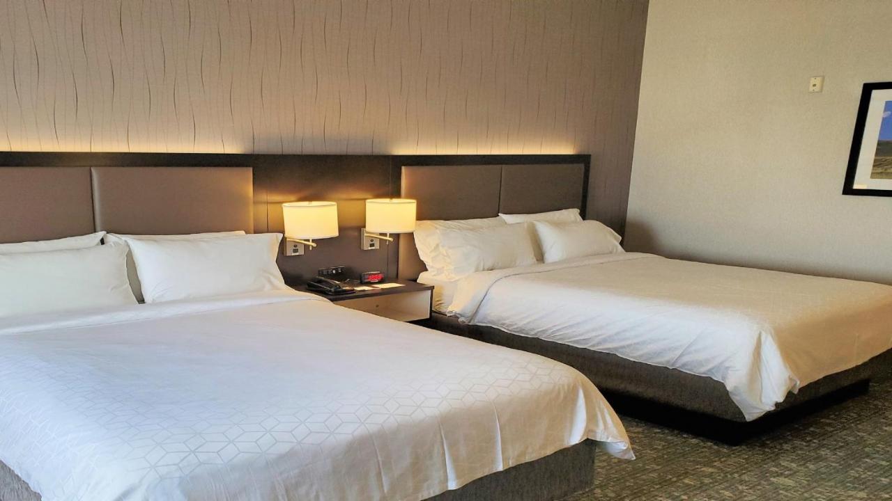 | Holiday Inn Express & Suites Cheney, an IHG Hotel