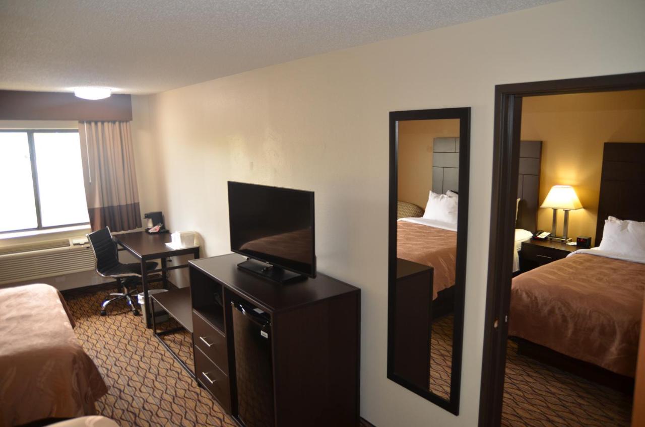 Standard Queen Room with Two Queen Beds and Sofa Bed - Non-Smoking at Quality Inn New London