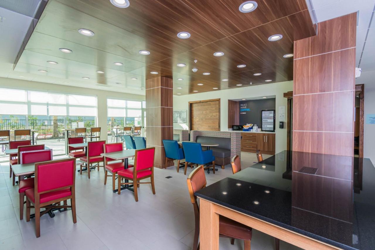  | Holiday Inn Express & Suites Houston - North I45 Spring, an IHG Hotel