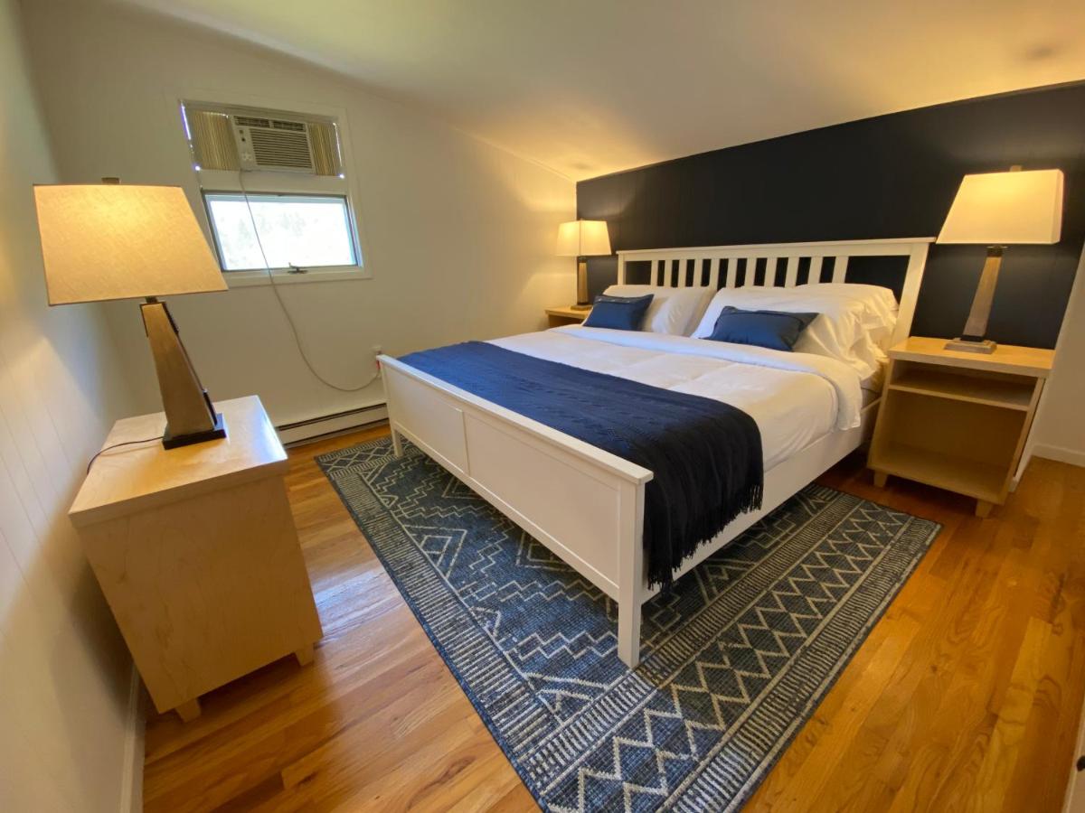 | Catskill Seasons Inn