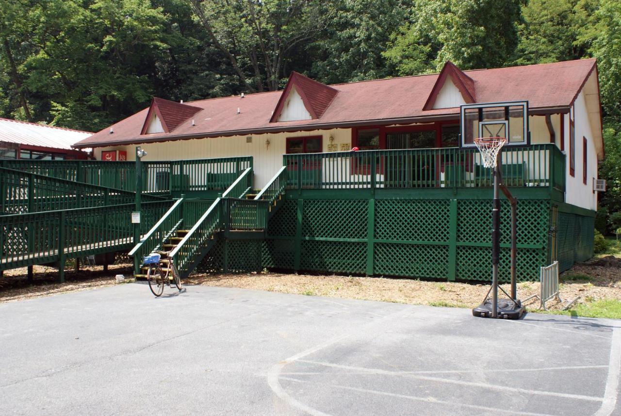| Alpine Crest Resort, a VRI resort