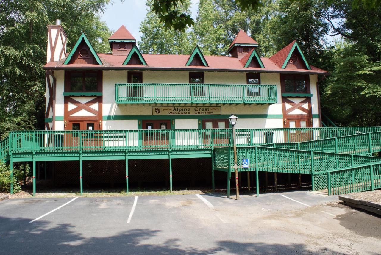 | Alpine Crest Resort, a VRI resort