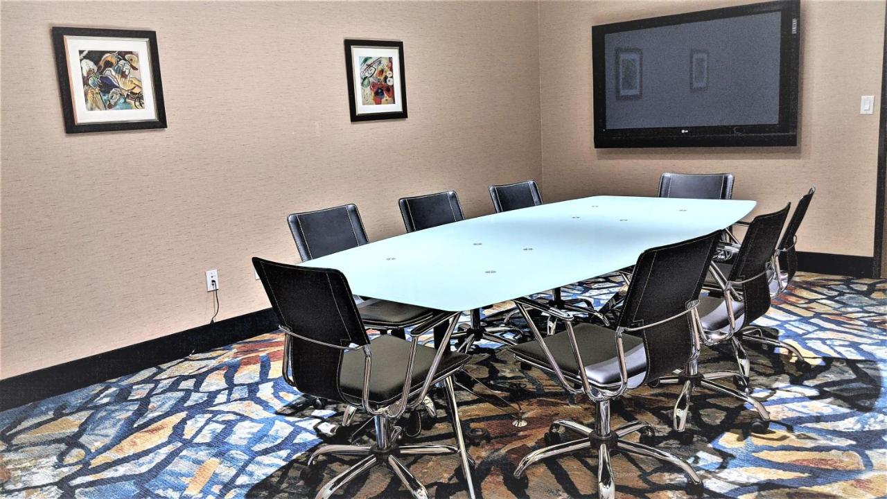  | Best Western Plus Henderson Hotel