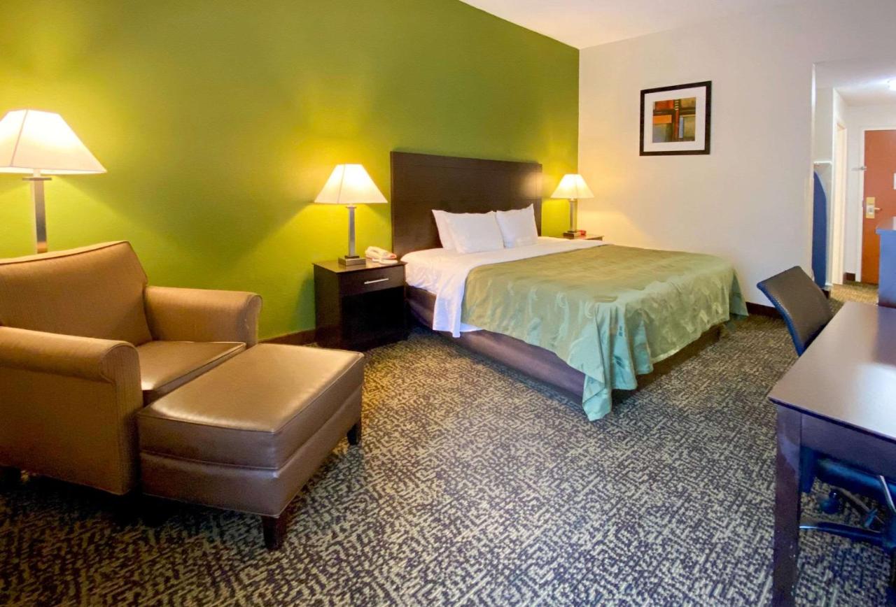  | Quality Inn Union US Hwy 176