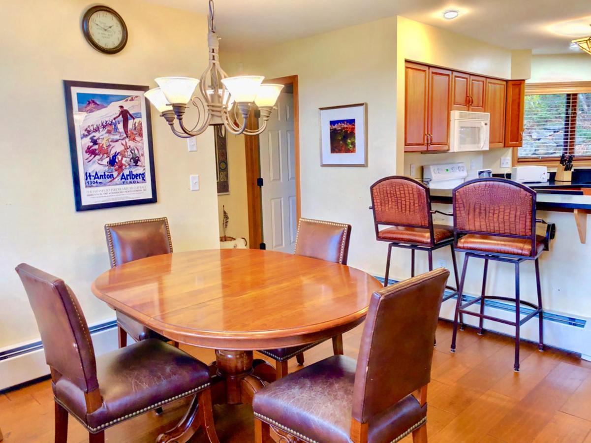 | C3 Crawford Ridge Townhome with Mt Washington views - just a short walk from ski lodge and slopes