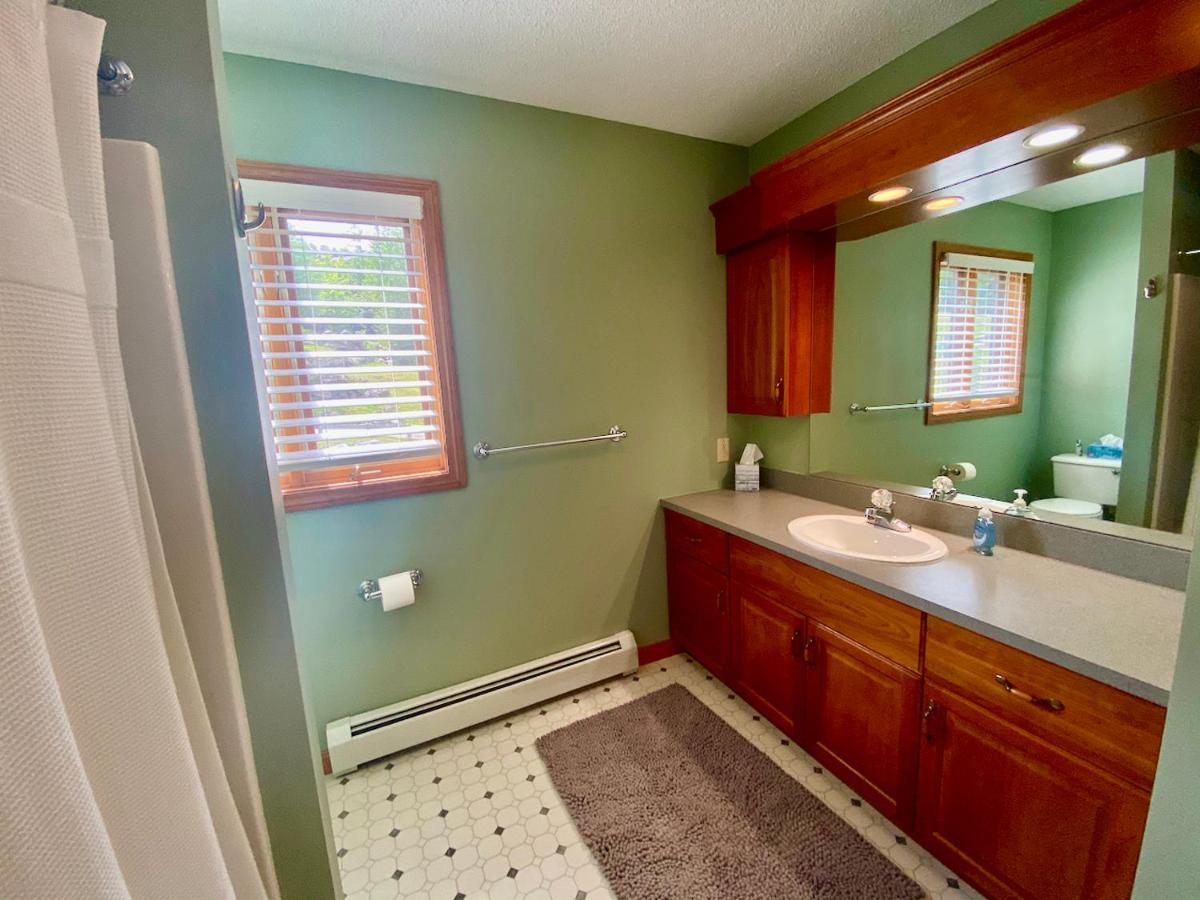 | C4 Beautiful, homey slopeside townhouse for your family getaway in the heart of the White Mountains!