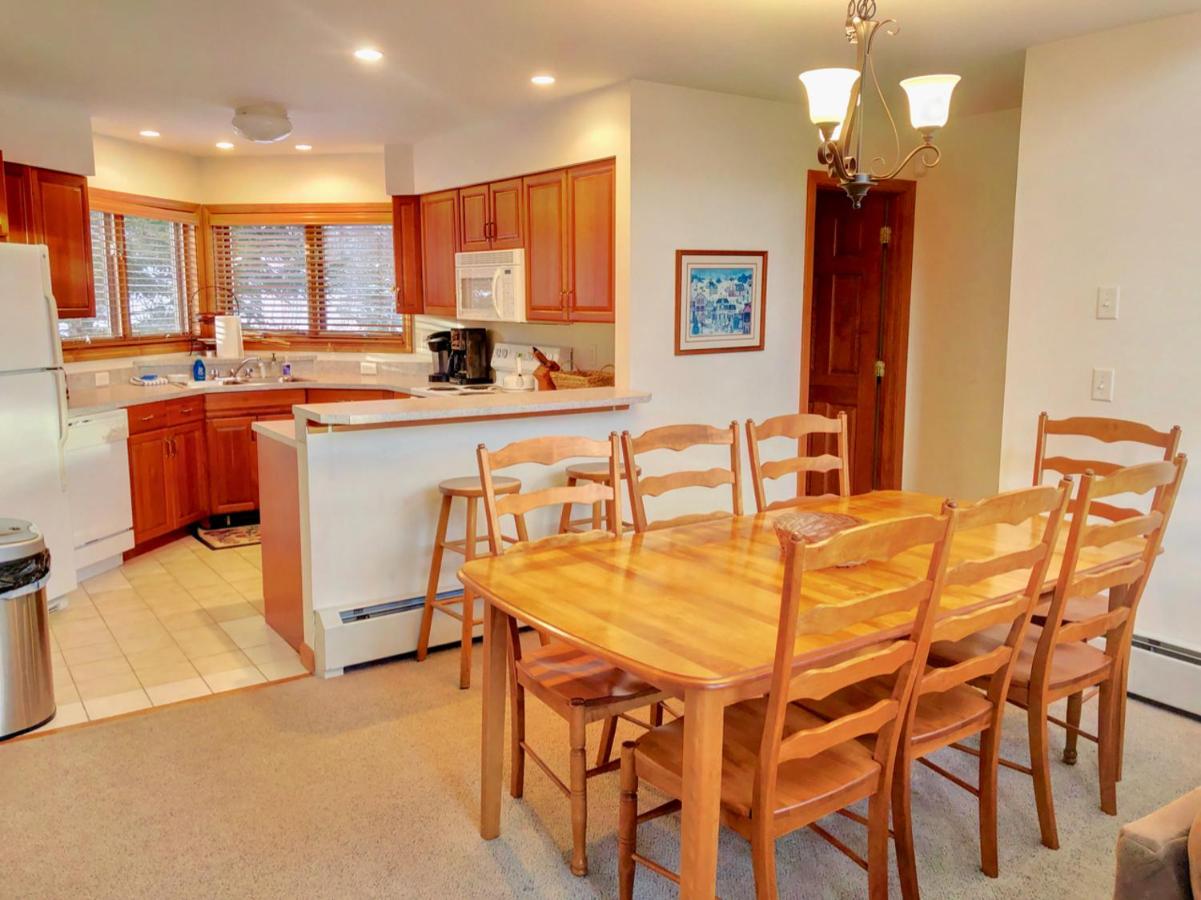 | C6 Beautiful views from this Crawford Ridge Townhome a short walk from the slopes