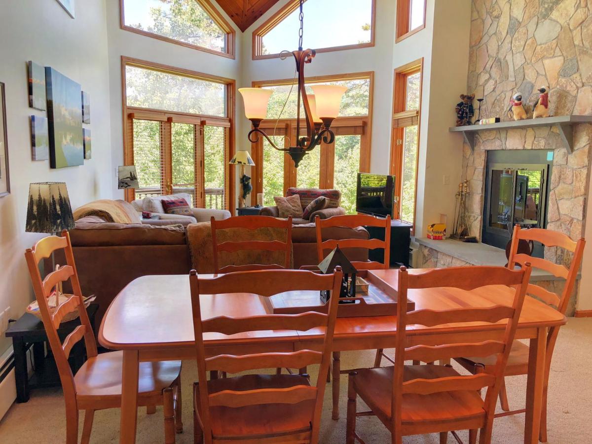 | C6 Beautiful views from this Crawford Ridge Townhome a short walk from the slopes
