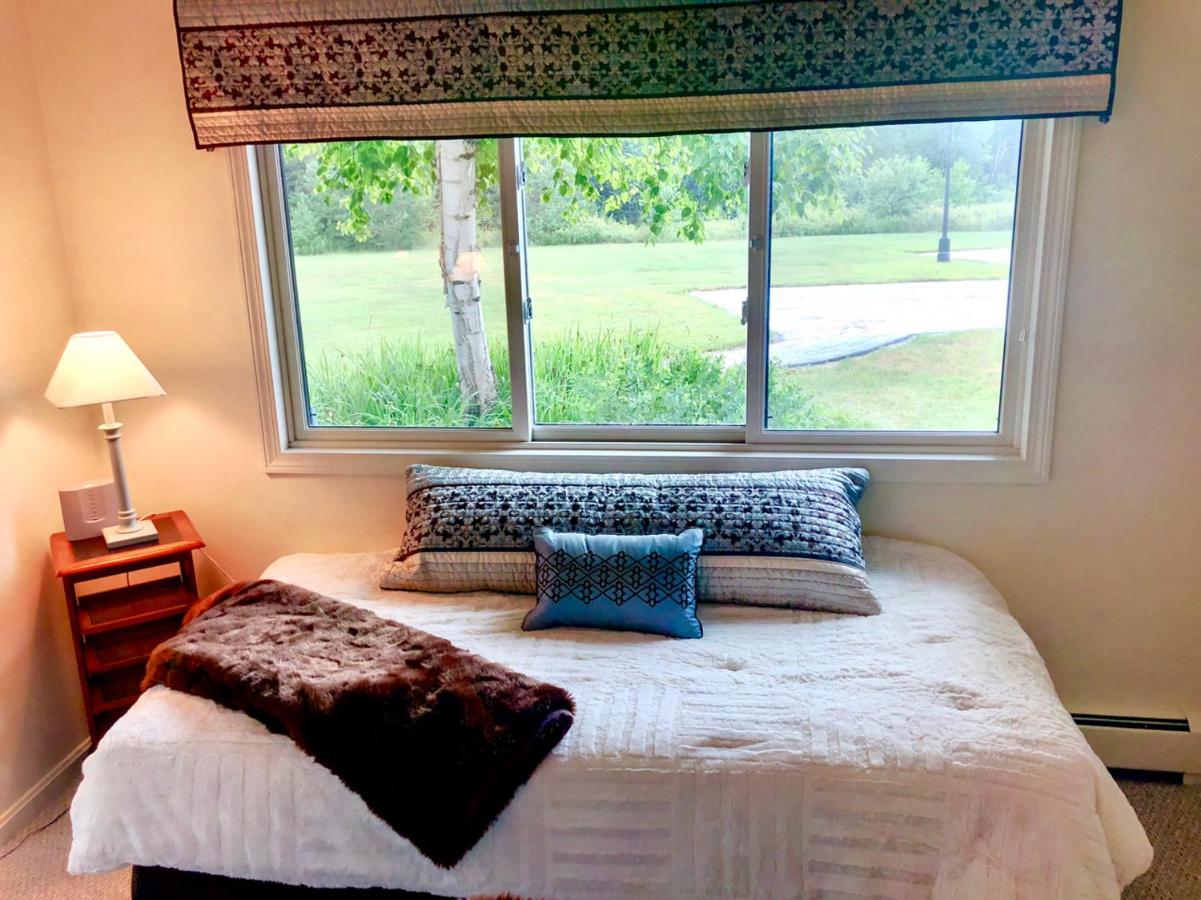 | G4 Modern home with AC within walking distance of golf course and Mt Washington Hotel