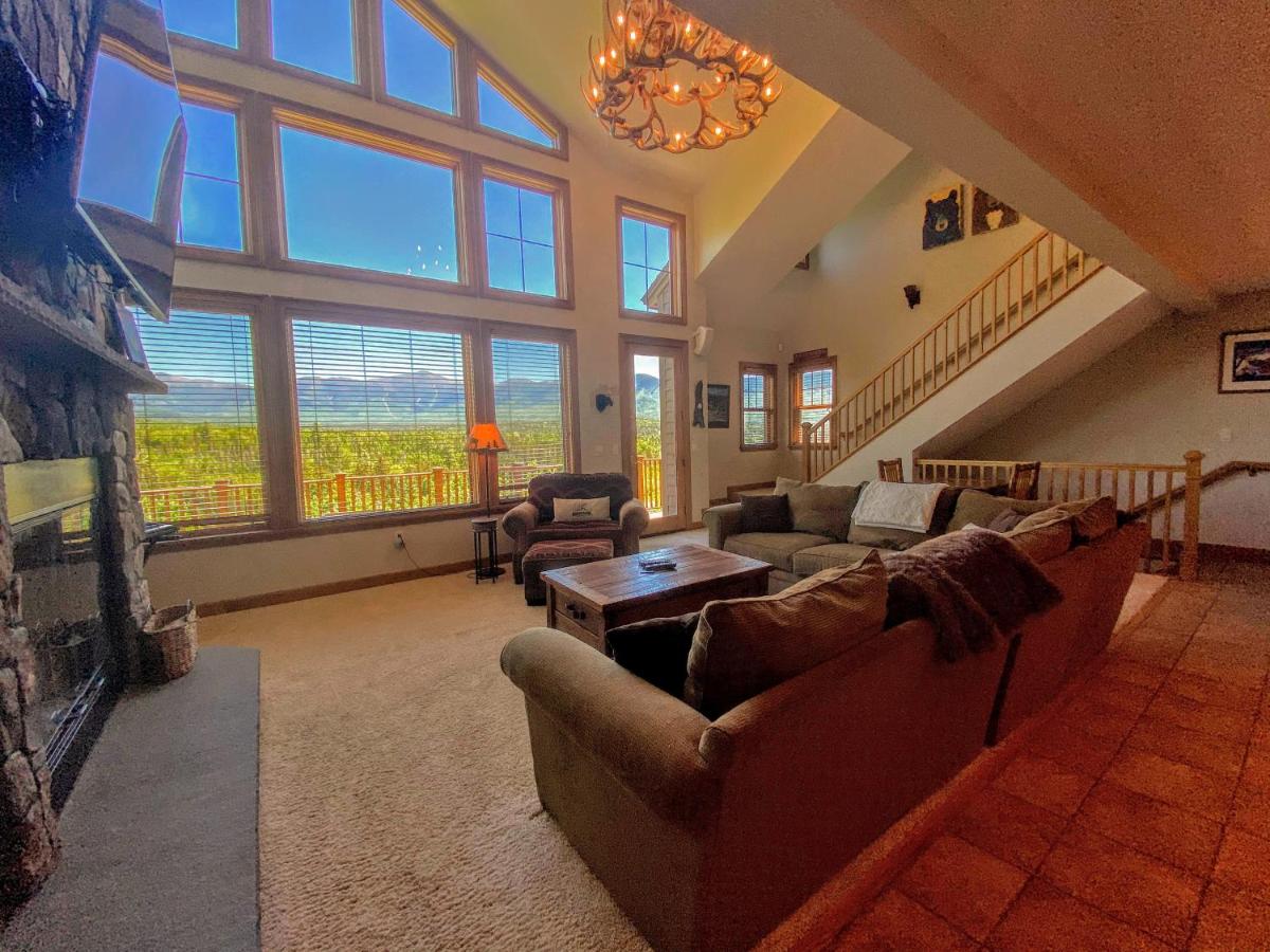 | M1 Luxury home, a short walk from the Mount Washington Hotel AC, heated floor, stunning views