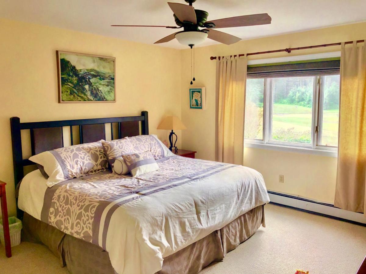 | G2 Sunny and homey Fairway Village Townhome right on the Omni Mount Washington Hotel golf course