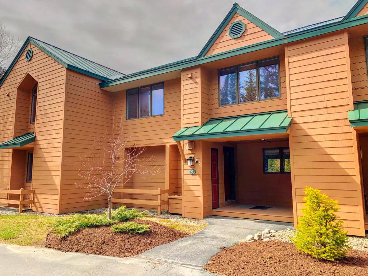 | W1 Cozy and comfortable Bretton Woods condo with ski slope views, fireplace