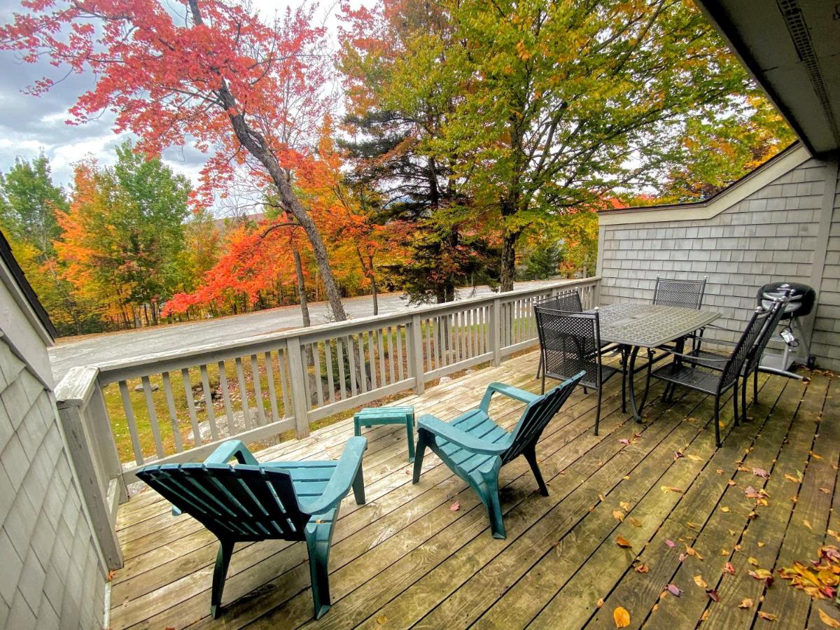 | R6 Upscale rustic Bretton Woods condo in unbeatable SKI-IN SKI-OUT location Fireplace fast WiFi