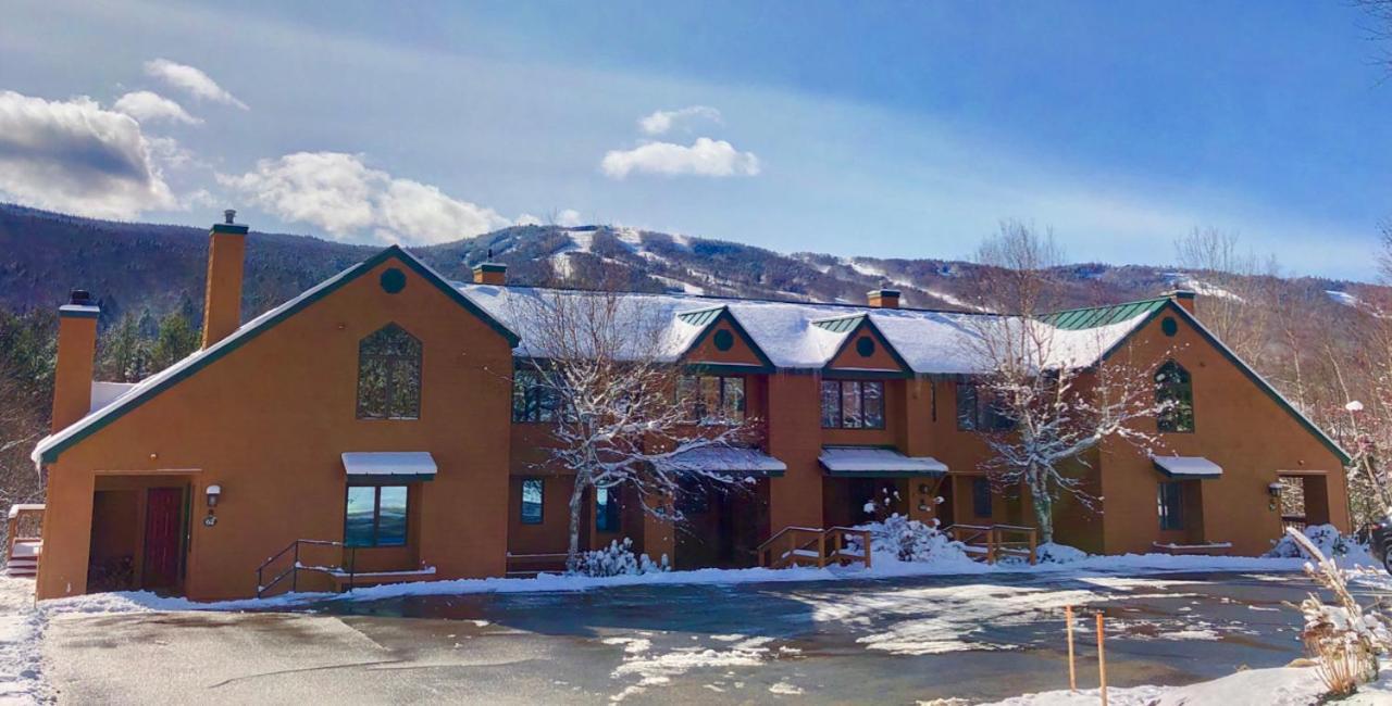 | W7 Fully Renovated Townhouse in Bretton Woods with fantastic ski slope views, fast WiFi