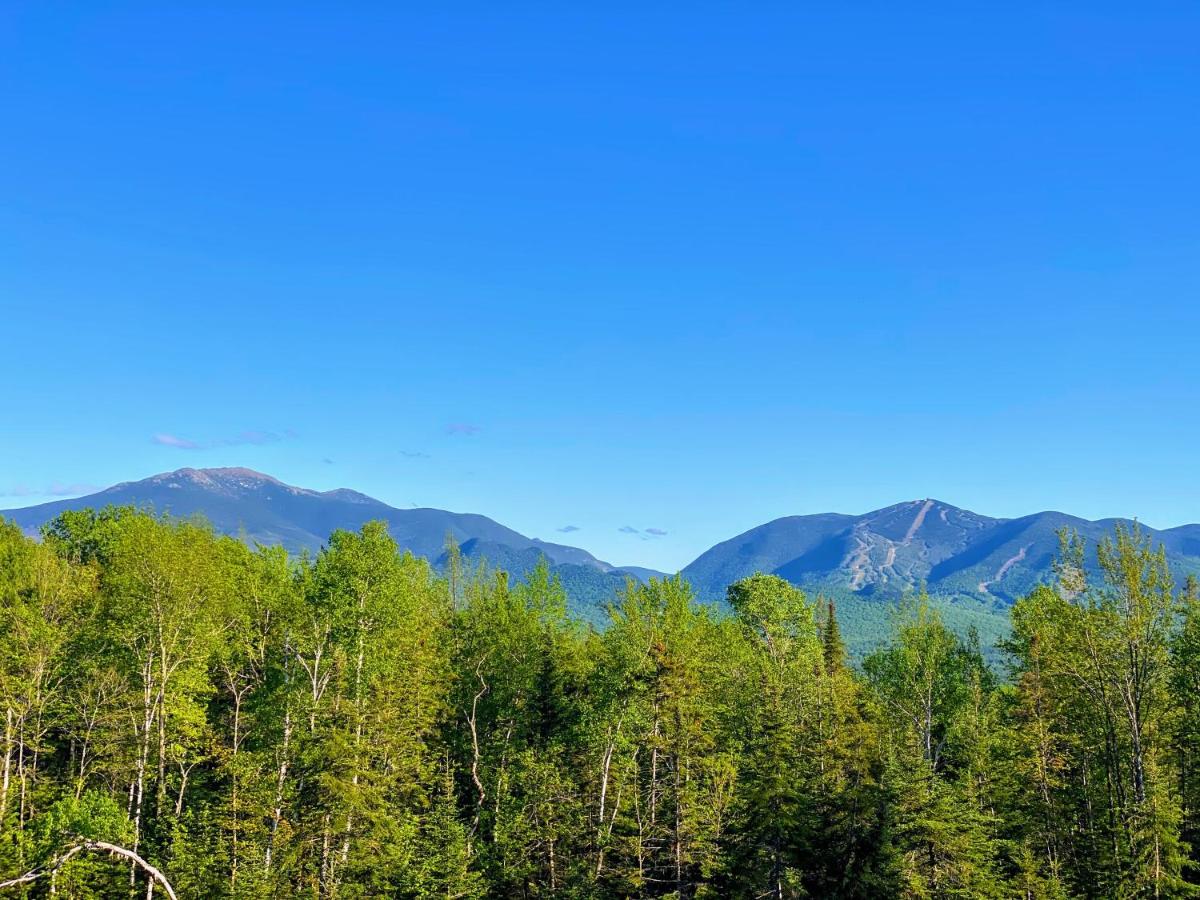  | UV Log home with direct Cannon Mountain views Minutes to attractions Fireplace, Pool Table, AC