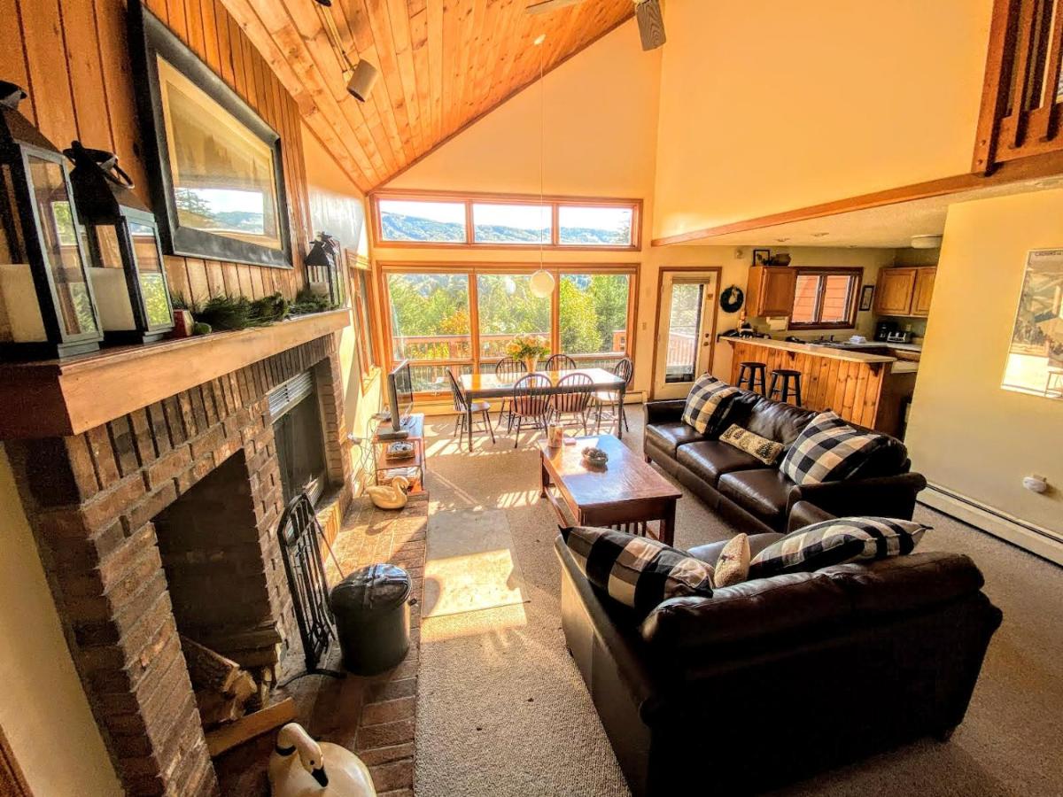 | W3 Cozy 3BR Mt Washington Place Townhome gorgeous views of Bretton Woods Ski Area WiFi, Cable
