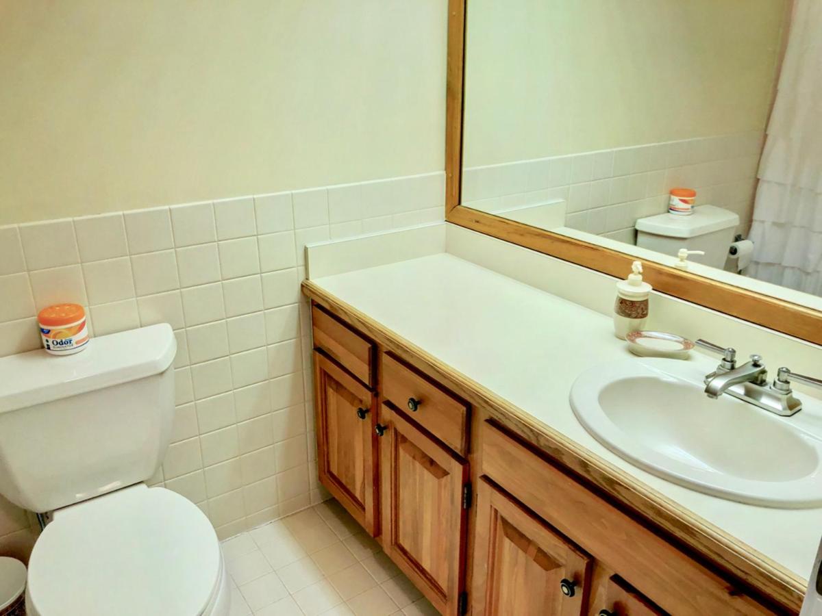 | O3 Bretton Woods Cottage on beginner ski trail Perfect location for all seasons