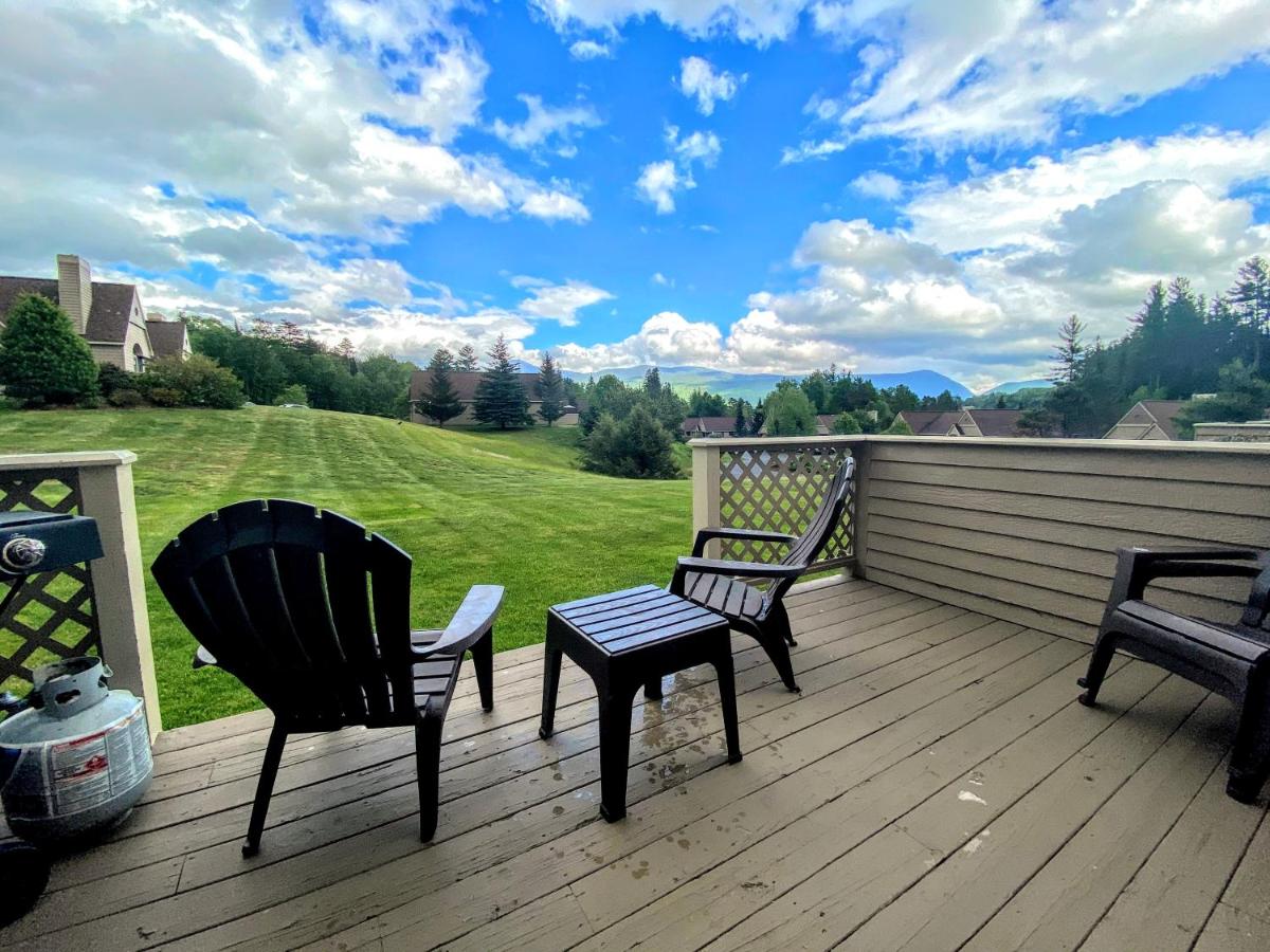 | F4 Warm Fairway Village Townhome, mountain views and large lawn So much to do