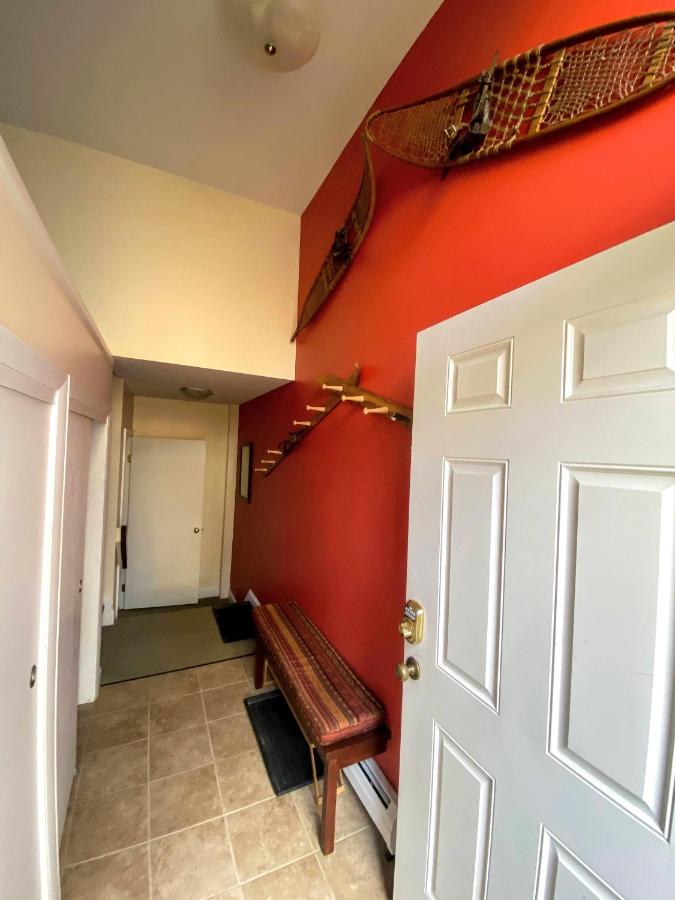  | R3 Lovely Bretton Woods townhome with updated kitchen sauna WiFi Steps to the ski trails