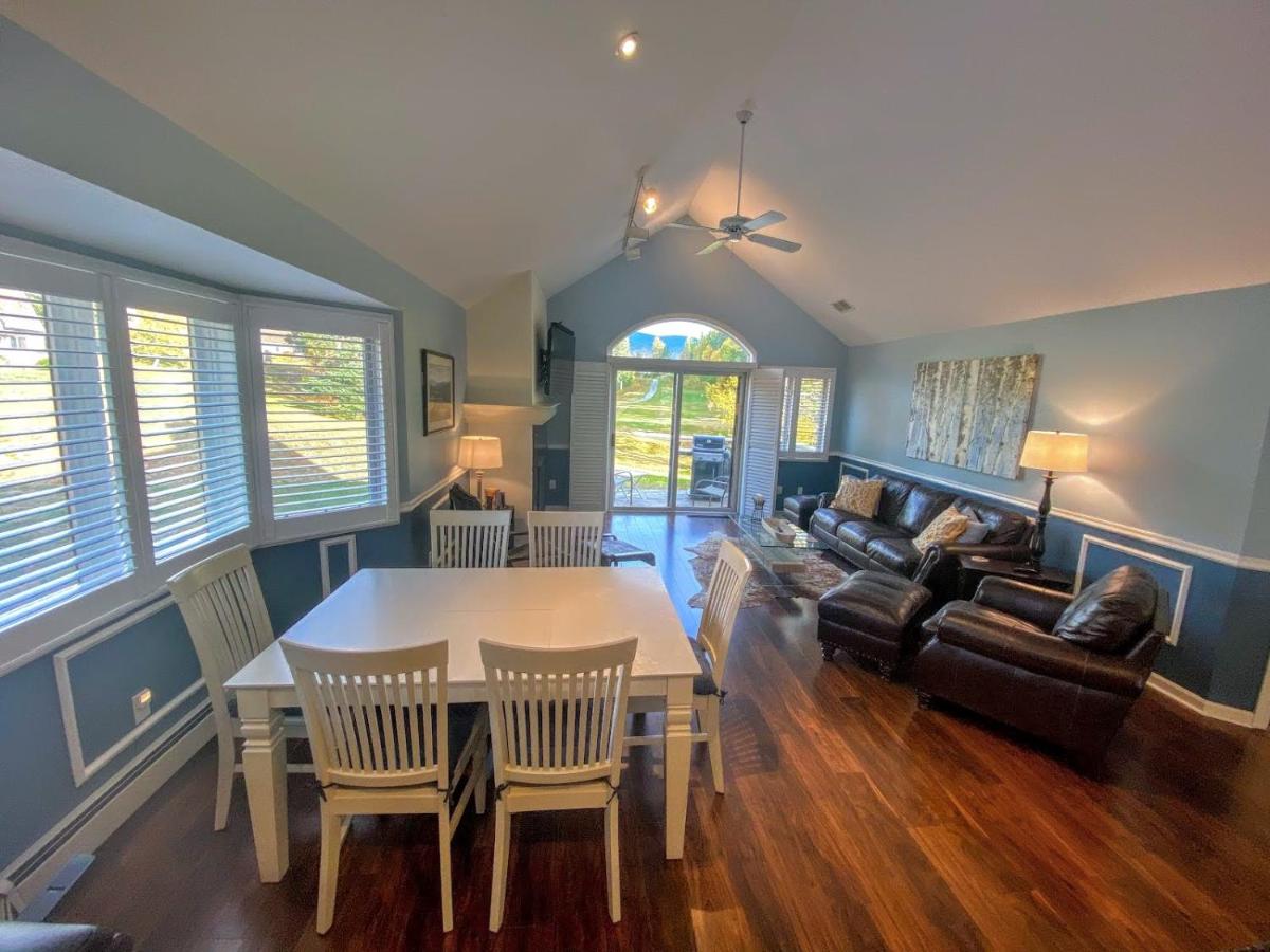 | G3 Classy Bretton townhome with AC fast wifi great mountain views right on the golf course