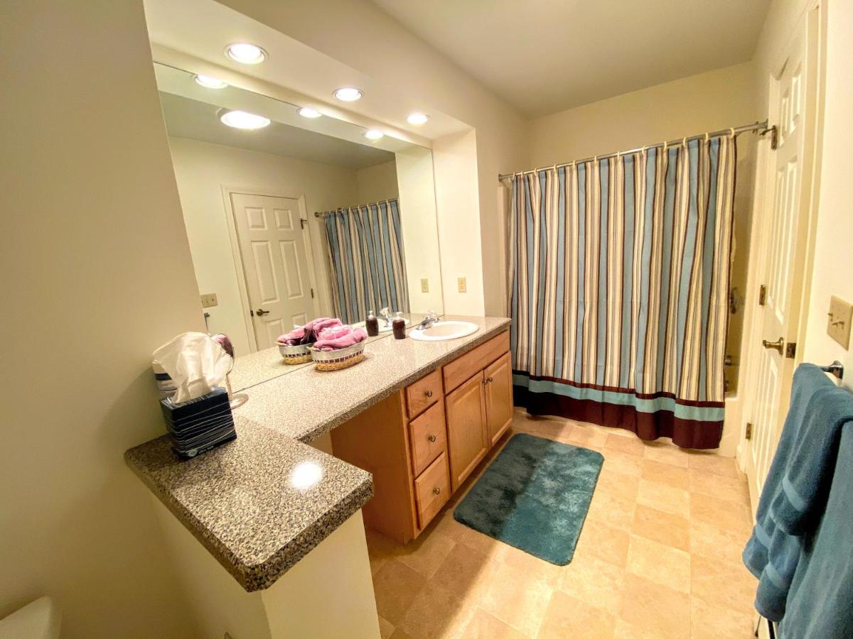 | F9 Fairway Village home on the Mt Washington golf course - in the heart of Bretton Woods