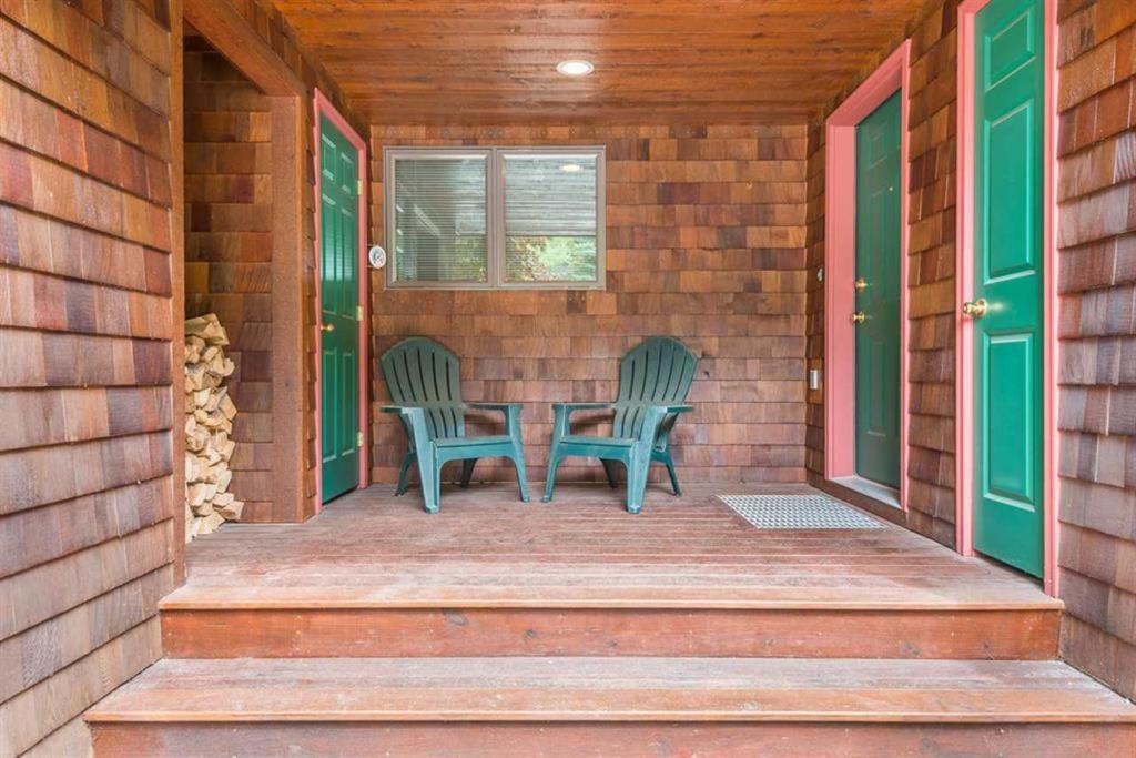 | V3 Gorgeous SKI-IN Mountain View Townhouse with great views in Bretton Woods Fast wifi