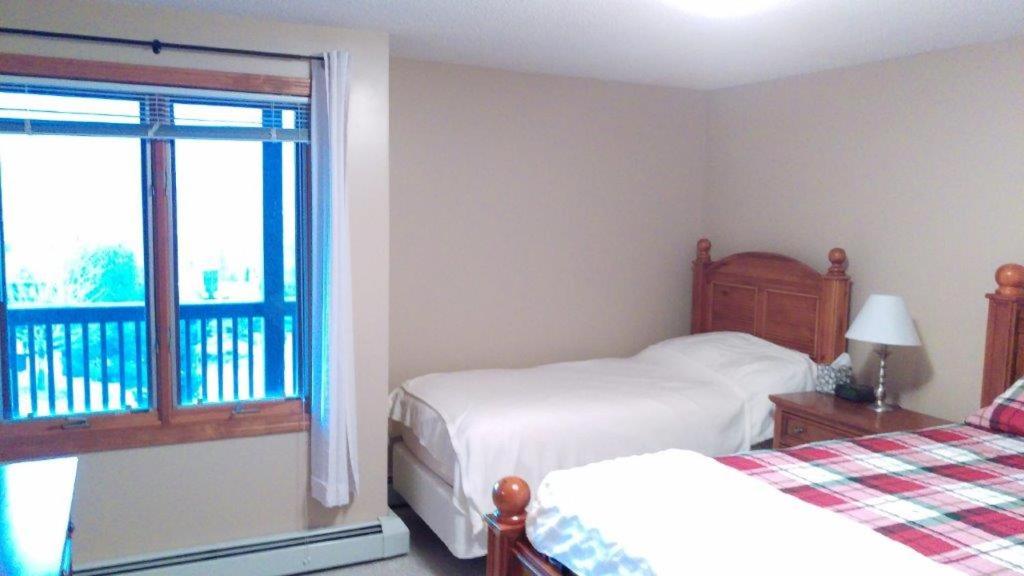 | V3 Gorgeous SKI-IN Mountain View Townhouse with great views in Bretton Woods Fast wifi