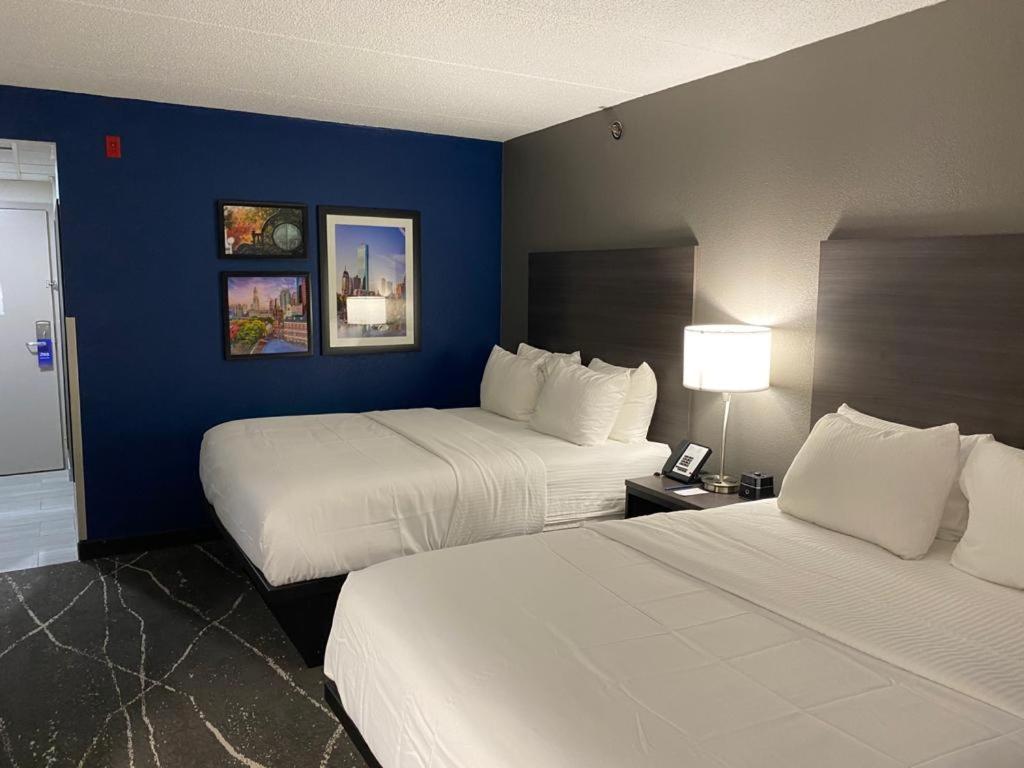 | Comfort Inn Boston Milford