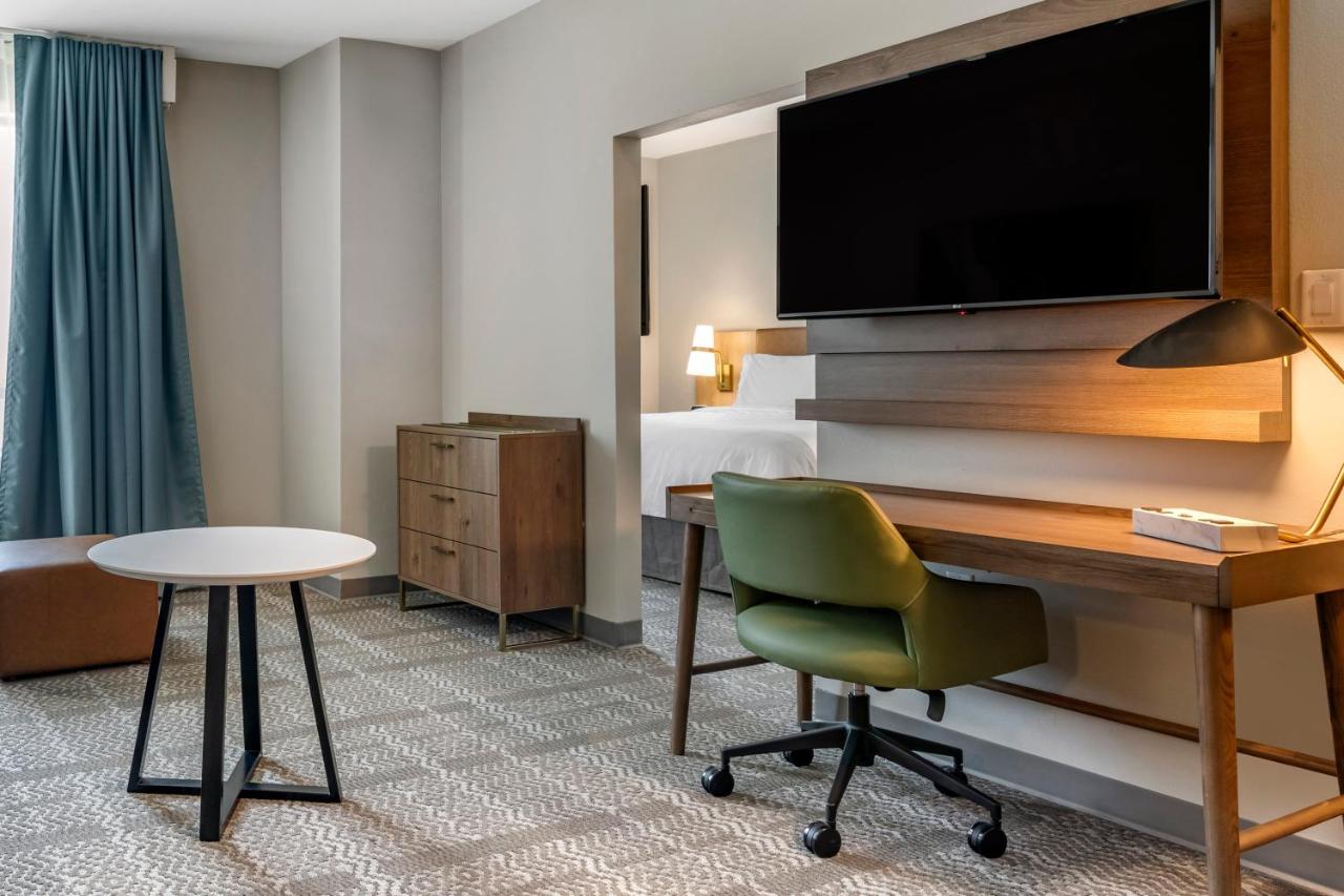 King Room - Accessible Roll Shower - Non-Smoking at Staybridge Suites Dallas Grand Prairie by IHG