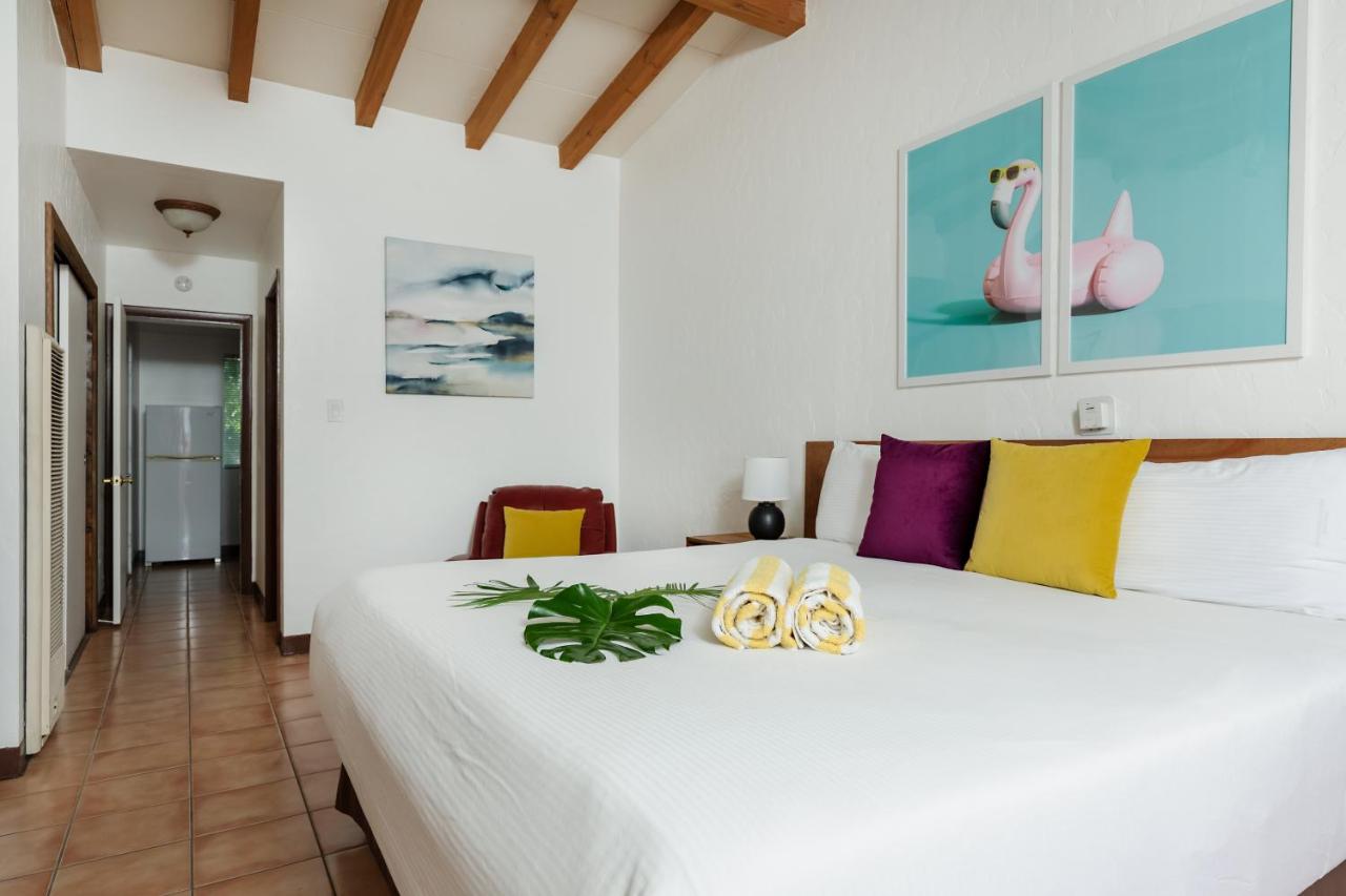 Superior Studio at Float Palm Springs